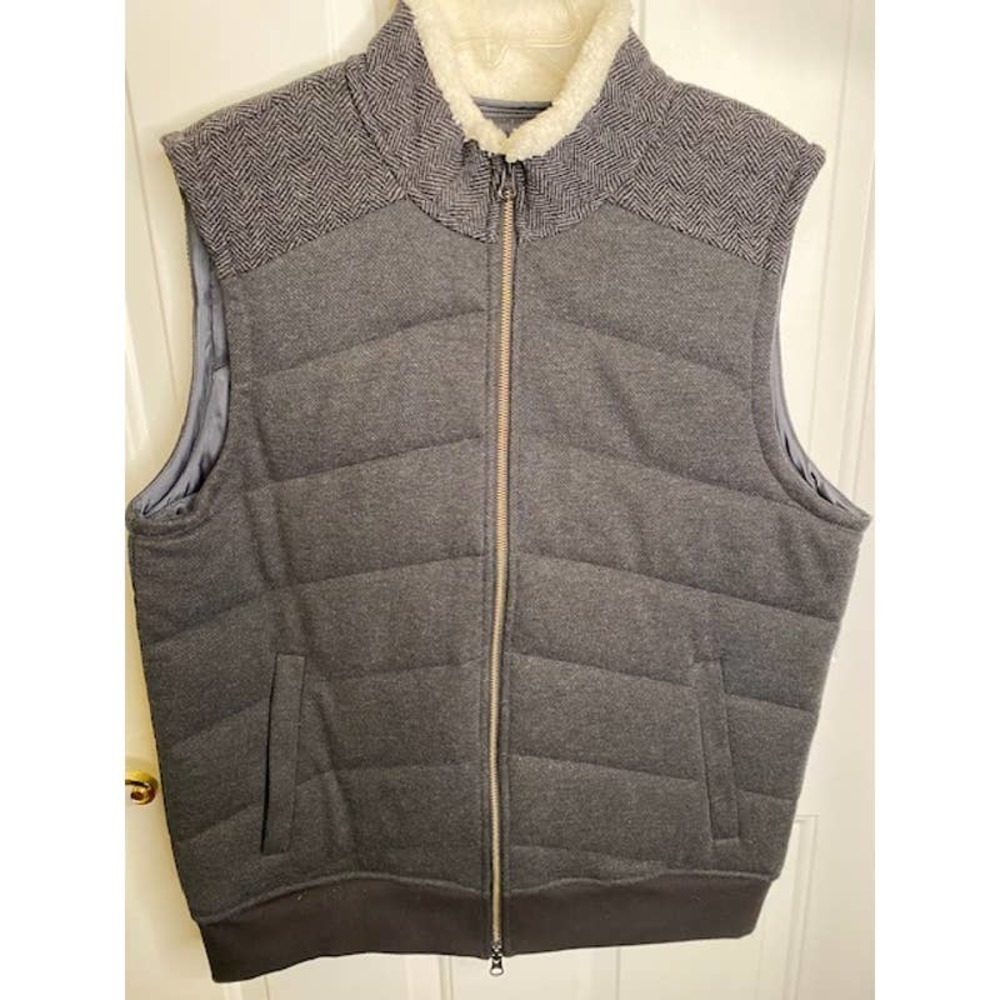Rorie‎ Whelan Men's Sweater Vest Zip Front Quilted Large NWOTs